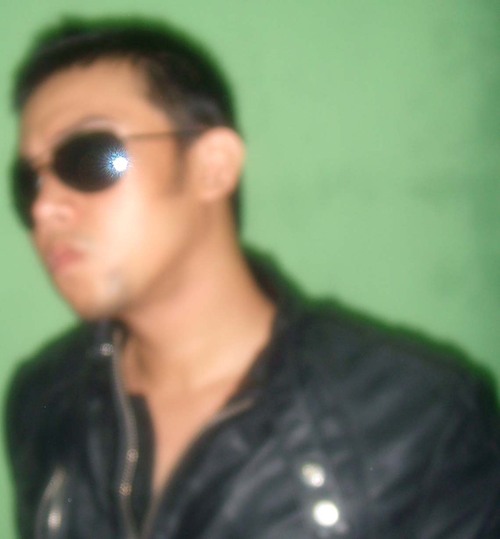 i am enjoying my life. ride fast die old,  be a proud of being you cos no bodyknow ur true  beside urself