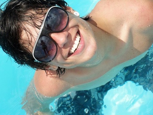 minha irmã sist fiel @Likaalves2 s2 - heart vacancy ♫ -Ousadia&Alegria. http://t.co/8n9vg7BHXu