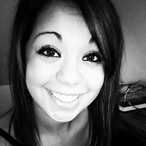 Heyyy Errbody!, I'm Brianna Marie Lopez I'm a senior! :) and i'm also 17. I am a pretty crazy girl and I kno how to have fun ;). i looove life yo. Dueces!