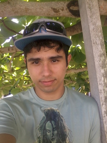 Não sou um Heroi to mais pra Vilão...alias sou o que vc precisar!