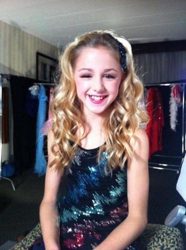 My  adopted mom is @KivliaMccann My adotped brother is @Ty_Valentine_x and my  adotped sister is  Jessica Sanchez