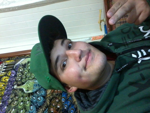 Apenas um loco que ama bike que curte muito reggae e Rap.https://t.co/rOcyewHX http://t.co/86xSBjP2 ^^