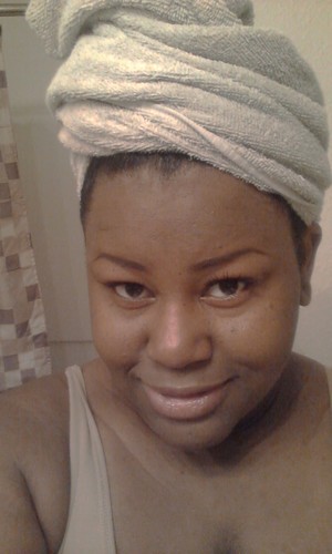 rhoshona's profile picture. 