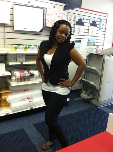 Laid back cool independent lady thats about business