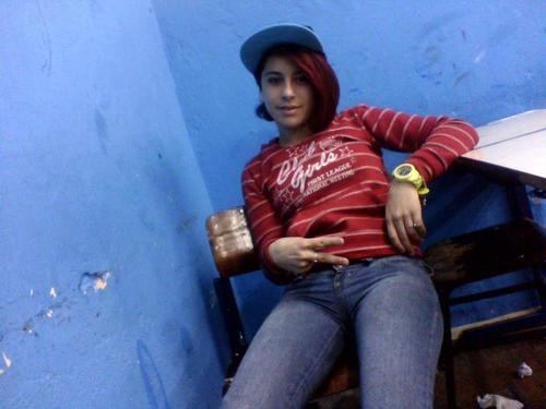 SOU  UMA PESSOA  CARINHOSA E  AMOROSA, A Best da @EssaMinaE1Abuso e da @VemMeAmarNaVan ! msn : istefaniapaula@hotmail.com (y'