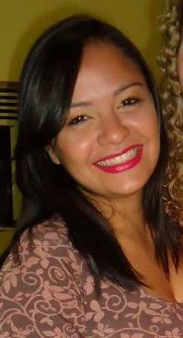 Atriz,20 anos,atriz,alegre,monitora de teatro,escudera...... e se não me suporta....desculpa só mudarei por mim mesma!
