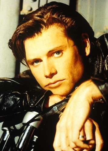 JHansoncares's profile picture. Jake Hanson cares about you.