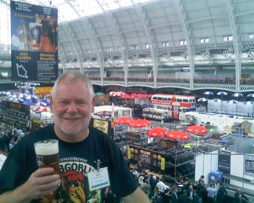 davidbr03499299's profile picture. Red Imps fan!, average golfer, and real beer drinker, married to Sarah