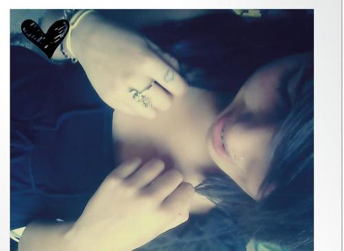 Andando e sorrindo como sempre !!!