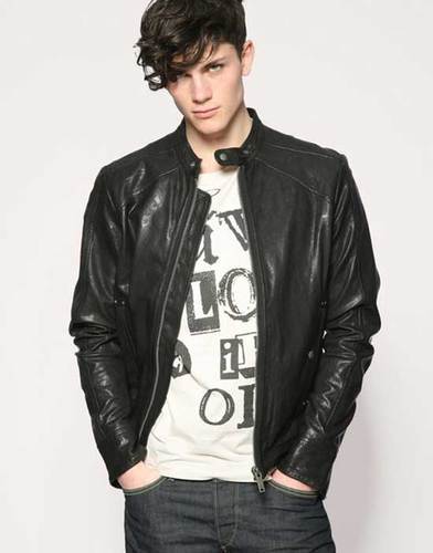 HITMENstyle's profile picture. Ngomongin semua tentang fashion cowok dan gaya hidup. Follow & RT @HitmenStyle! Semua kita bahas disini!