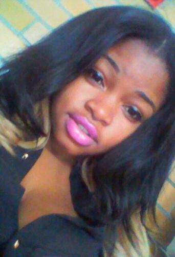 infinite_sparkk's profile picture. 