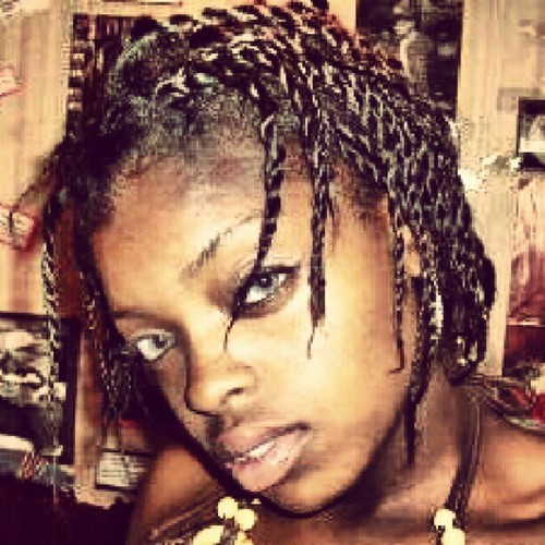 D'kelz goofy, beautiful, humble, talented, educated, creative, UNFORGETTABLE! ¤¤¤ follow me! :)
PS. We are not easily broken :)