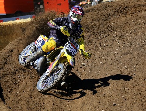 factory689's profile picture. race bikes , life life , love my family and love god!