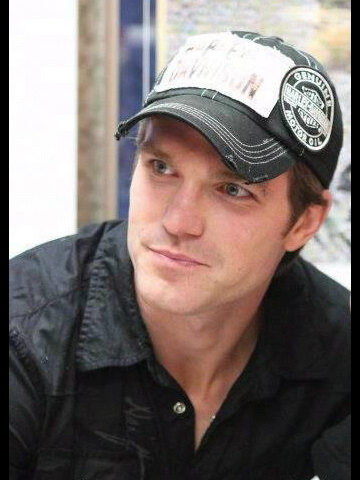 clarksonsgirl23's profile picture. 