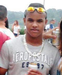 Na paz, na moral, na humilde busco só sabedoria.