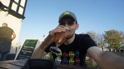 LeeZerUK's profile picture. tech geek. into dj'ing and music production. have been a geek since about the age of 6yrs old and don't see it changing anytime soon