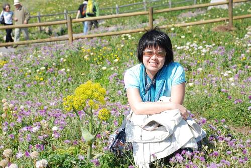 vivbear's profile picture. I love Jesus, my family, friends and durians. I enjoy travelling, music, zumba classes, gym, English afternoon tea.