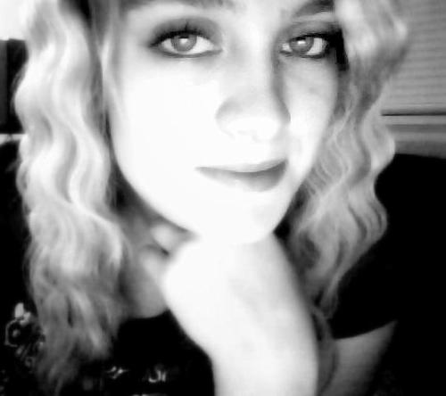 EBUG7's profile picture. 