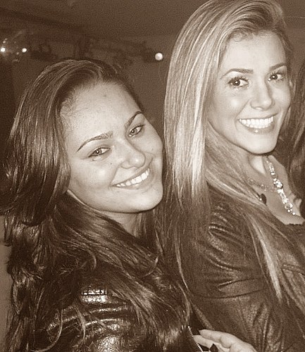 Fã clube dedicado, á Apresentadora e Vice Campeã do BBB12: @Fabiana_TVRP Since: 11/04/2012! Seguida por ela.
