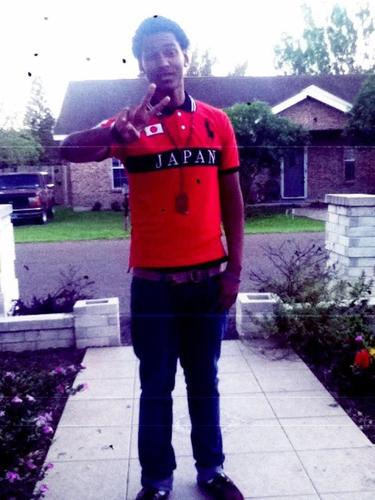 #D1 In Football If I Keep My Grades Right , Class Of #14 , #UT Commit Maybe Next Year..