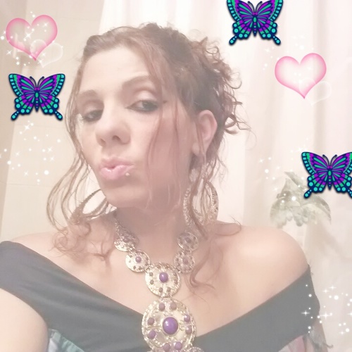 IM so fuckin hot so follow me lol my name is subrena