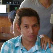 When I saw u I was afraid to meet u. When I met you I was afraid to kiss u. When I kissed u I was afraid to love u. Now that I love u, I am afraid to lose u.