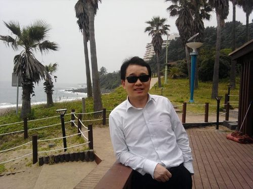일하는 모든 사람들의 건강과 안전을 생각하는 사람