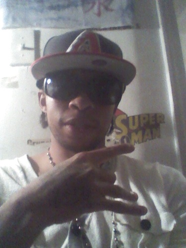 FLYGUY_SMOOTH's profile picture. into....money,music,fast whips,bad bitches,and expensive shit...,#GET MONEY LEAVE A HATER HATIN AND WONDERIN Y HE HATIN CUZ IM WINNIN FUCC U AND YA HATE KKK