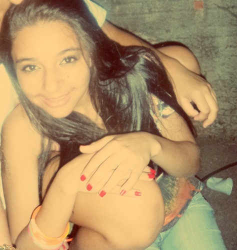 Você sabe que alguém te ama não pelo que ele fala, mas pelo o que faz. O amor não sobrevive de teorias.