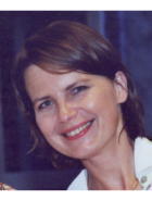 Social Media Addict, News and Video Geek, mindset of a Digital Native combined with 25+ years experience