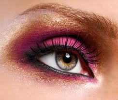 ¿Como vestirse? ¿Como maquillarse? ¿Como peinarse?
AQUÍ TE LO DECIMOS :) M O D A. Sigo exclusivamente a mis followers, el tuenti de la página : Moda Y Belleza