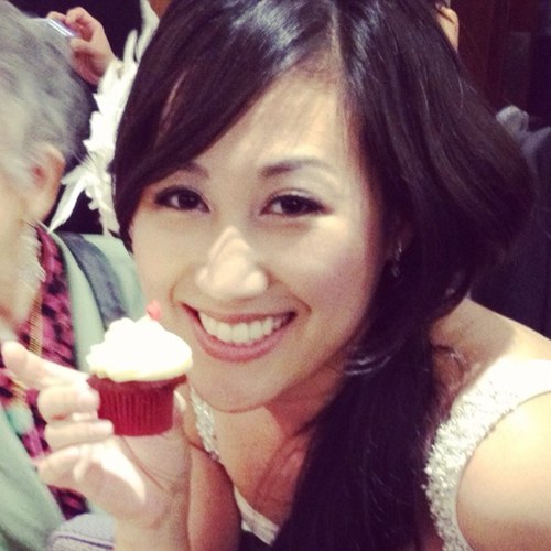 sitesnbites's profile picture. A Korean American taking in the sites and bites with recipes in between. Living in Ho Chi Minh City, Vietnam!