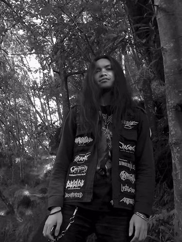 JenglotHitamArt's profile picture. Dead