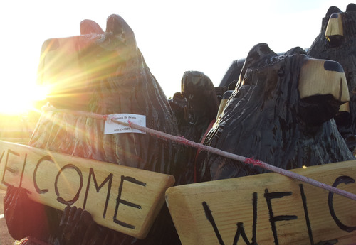 Chainsaw Art in the Adirondacks for 22 years!  
http://t.co/Xa4eDWK9Lo
http://t.co/adCJ5LYnyd