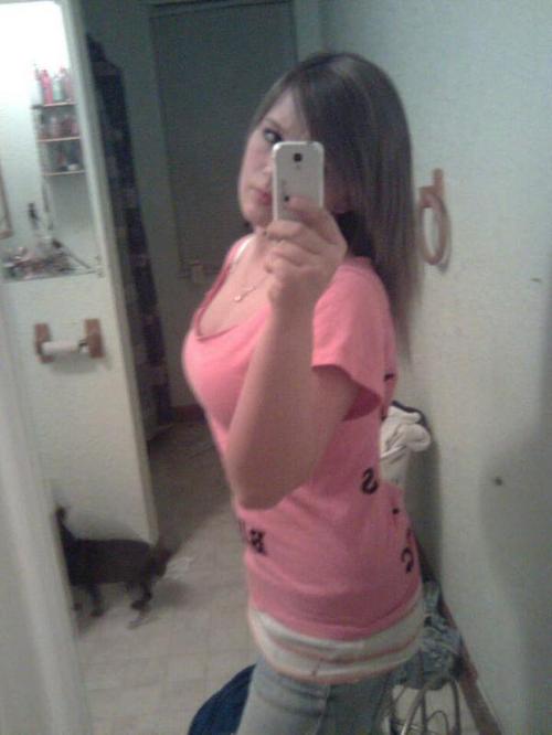 Melissa_maria_'s profile picture. 