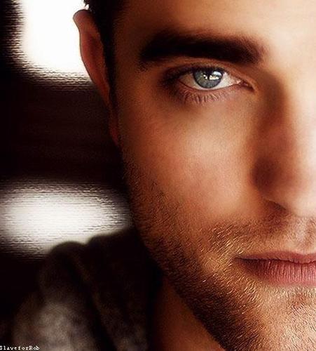Incidentally I found you,
Wonder was born last ...
I became an ardent fan,
Your feeling within me ...