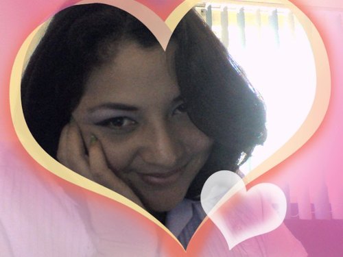 Creo en mí, me encanta vivir en intesidad todo lo que la vida me pone..amo mi family