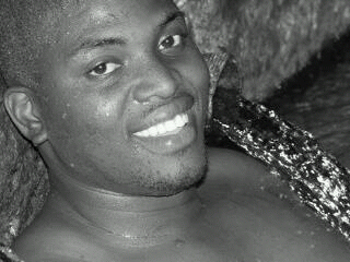 Journalist|Entrepeneur|Co-Producer of Soiree Akoustik