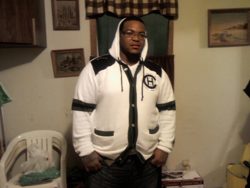 paterson till death do us part, jersey bound....lets get it...Look behind you im bout 2 pass u twice!!! #TeamFollowBack