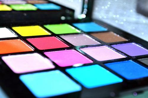 MakeupTips01's profile picture. 
