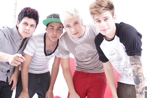 Segurança da @GARNEToficial s2
since: 05/04/2012 ás 13:45. Dona: @ViihGARNET