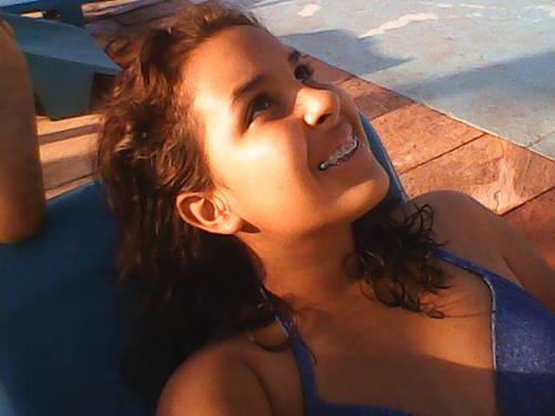 não sou perfeita,e nunca fui e nunca vou ser..sou são paulina,amo meus amigos,não preciso de muita coisa pra ser feliz,basta ter as pessoas que amo do meu lado