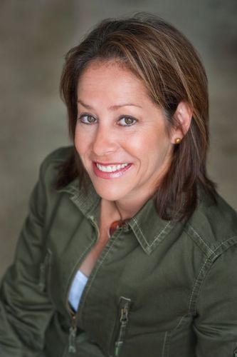 pinktubftg's profile picture. Author Lori Green-SELF FLUSH GUIDE-Amazon Kindle. A profound  way to relieve menstrual cramps & speed up your period instantly! yup