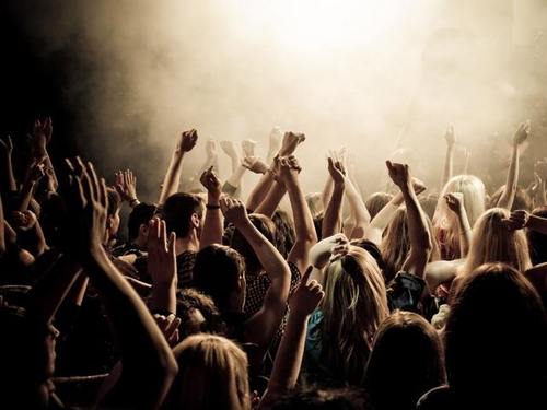 FullCircleMagic's profile picture. group for masters to beginners