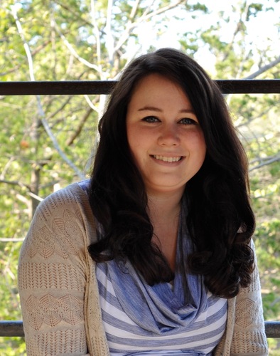 emeshelle's profile picture. I am a K-8th grade Art Teacher who loves creating and sharing with others!