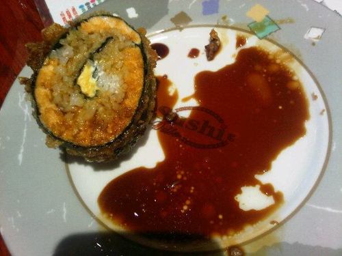 NWSUSHIblog's profile picture. SUSHI! Sushi eating by day, Sushi blogging by night
http://t.co/cbGp3527GY