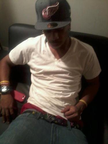 fucking bitches getting CASH #TEAM FOLLOW BACK#M.O.B