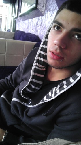 Kleroxin's profile picture. 