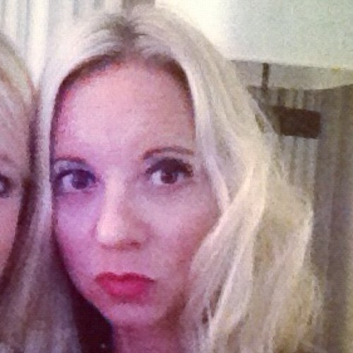 EmilyErusha's profile picture. 