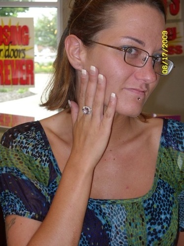 30 something, Ohioan  Holistic, Inspirational, Humorous  Kind, Organizer, Crafty  Blogger, Lover, Friend, Sister, Veteran, Technician, Poet, Hard Rocker